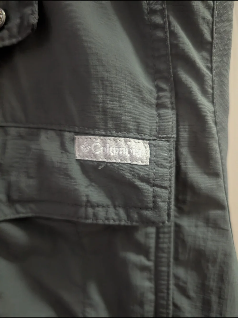 Columbia Men's Charcoal Gray Outdoor Vest